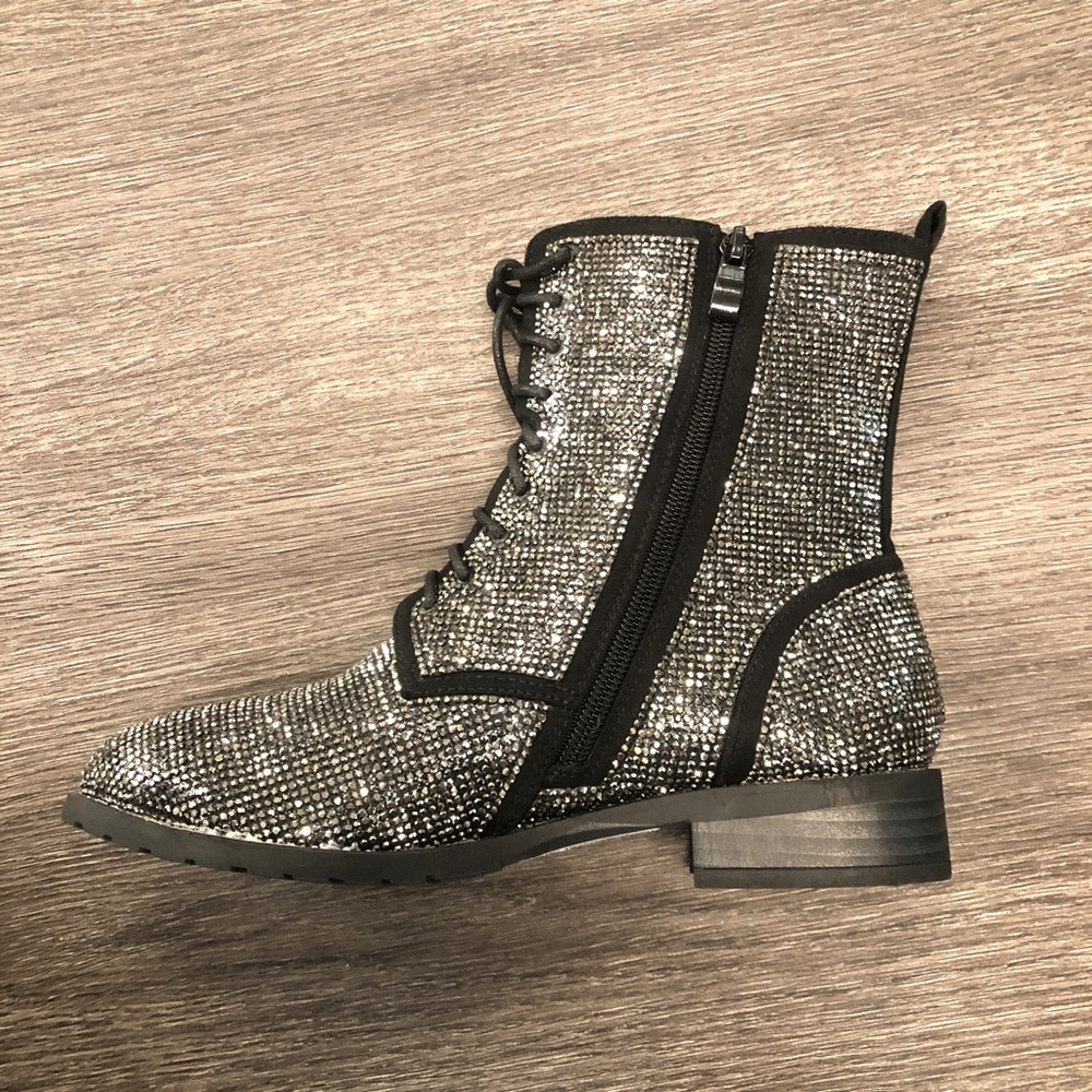 Black/Silver Combat Rhinestone Bootie Laced Up - Picture 4 of 7